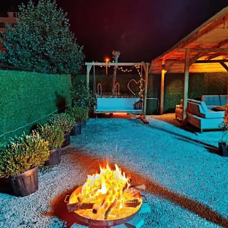 Apartment Bungalow With Shared Garden Near Beach Bursa